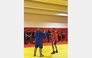 Le CRIFLDA forme les futurs entraîneurs de lutte, sambo et grappling